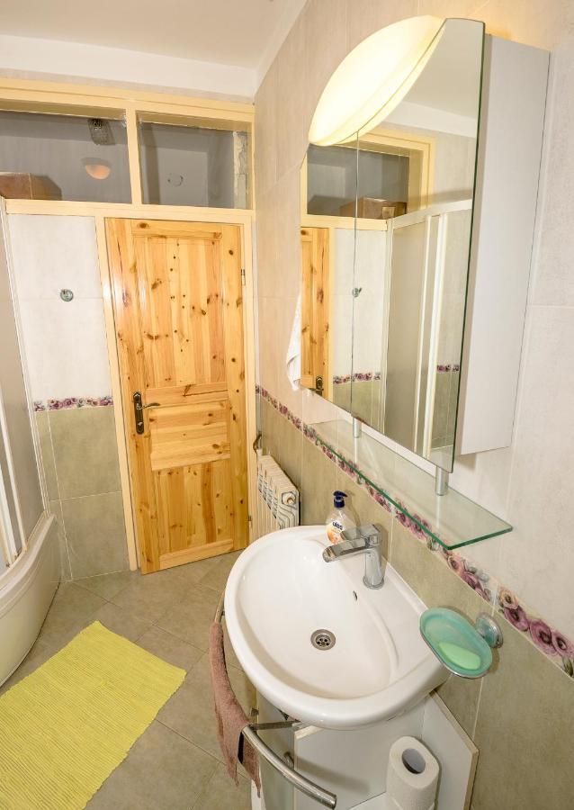 Guest House Ab Adria Home Rovinj Exterior photo